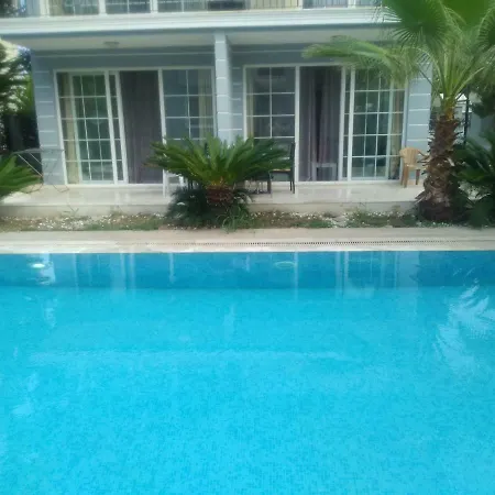 Bluehouse 2 Apartment